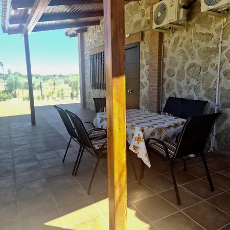 Complejo Rural La Paloma * Arroyo de la Luz